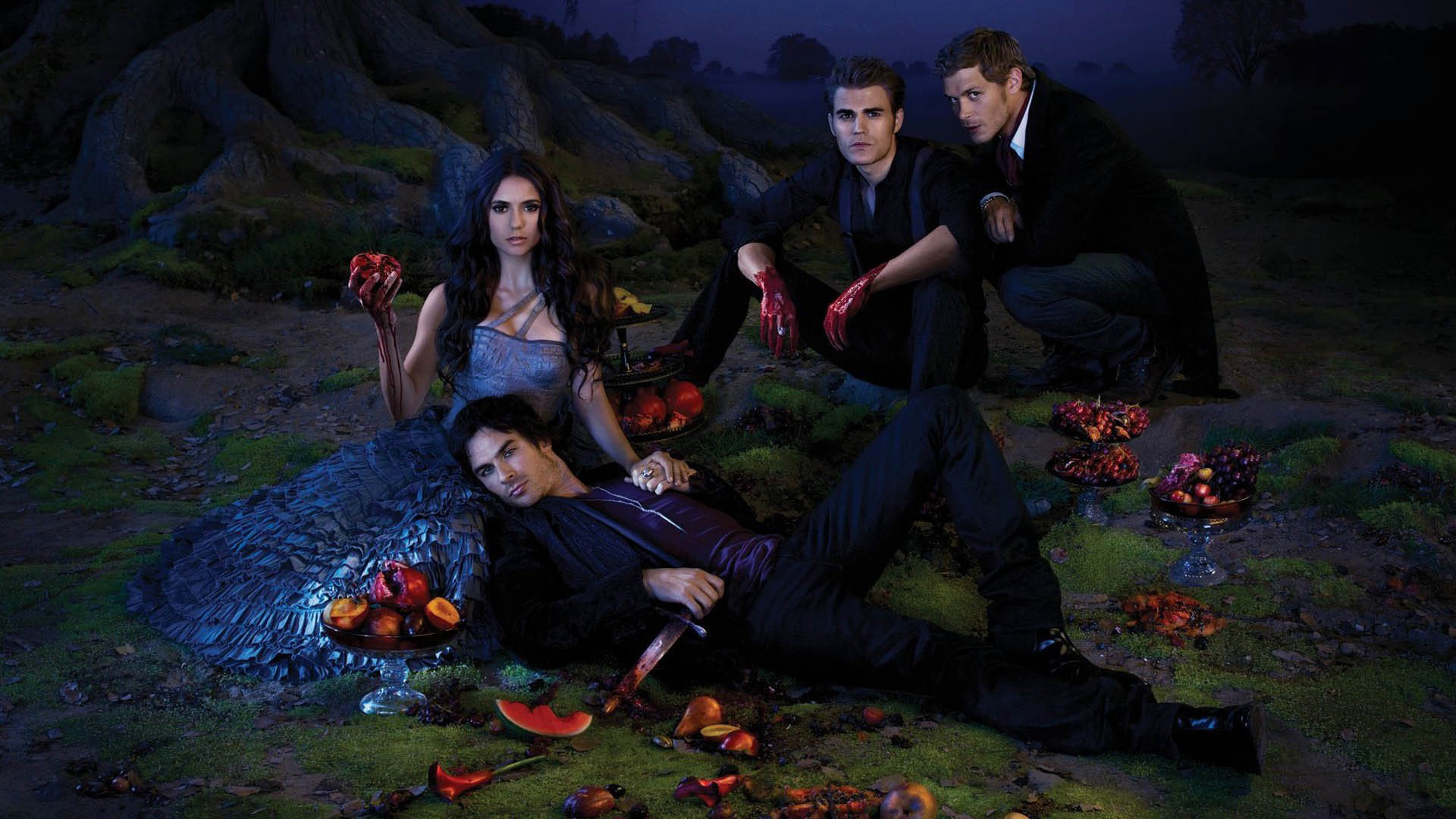 Elena Gilbert Stefan Salvatore With Blood Hand Damon Salvatore With Knife 2K The Vampire Diaries
