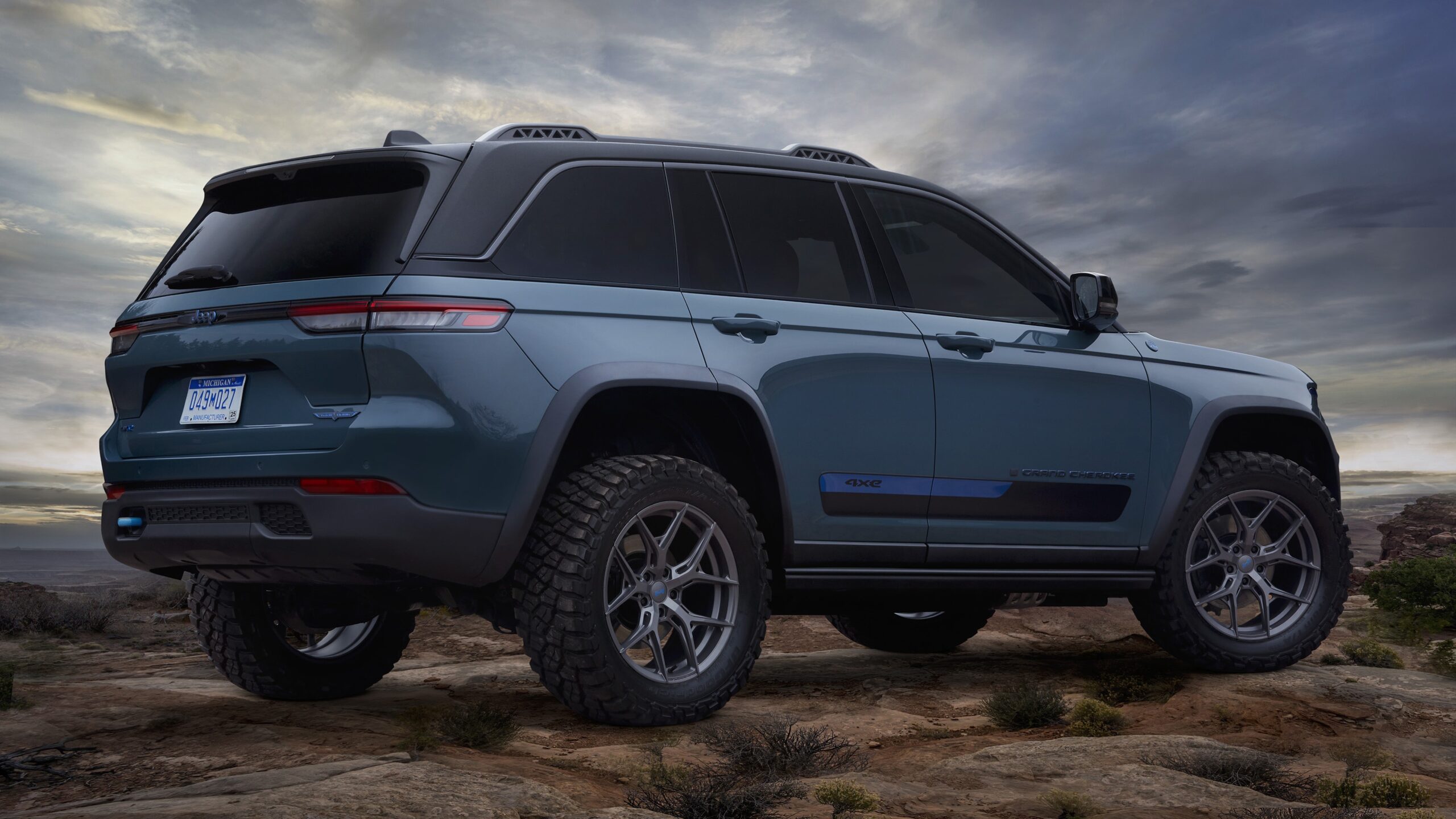 Jeep Grand Cherokee Trailhawk Phev Concept  K 2K Cars