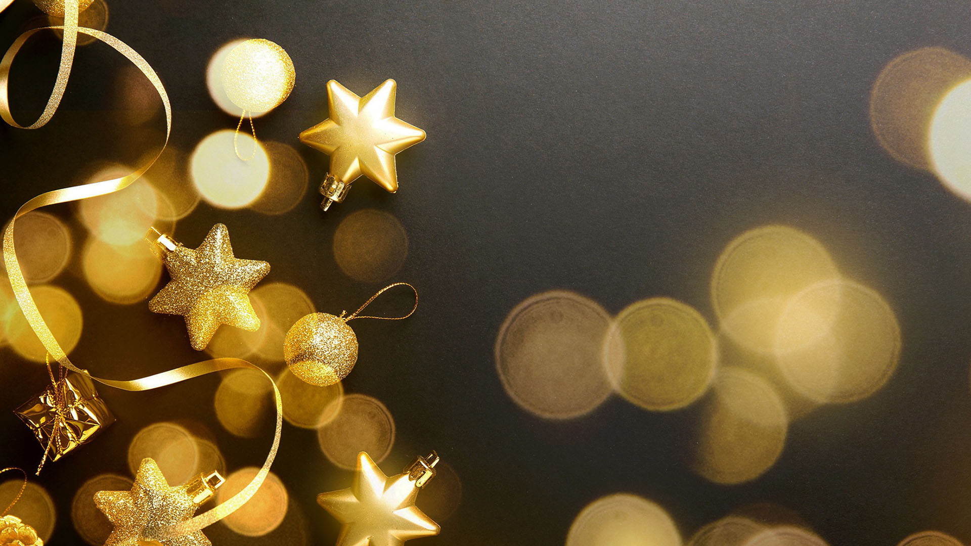 Golden Stars Christmas Decoration Balls Lights Bokeh Wallpaper 2K Christmas
