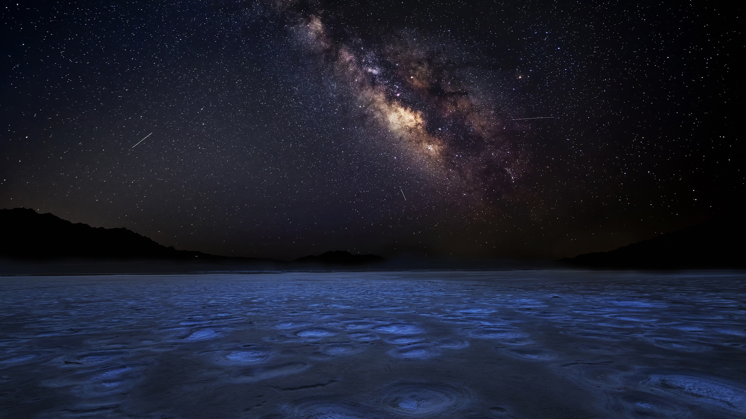 Desert Milky Way Sky Sand During Nighttime 2K Nature