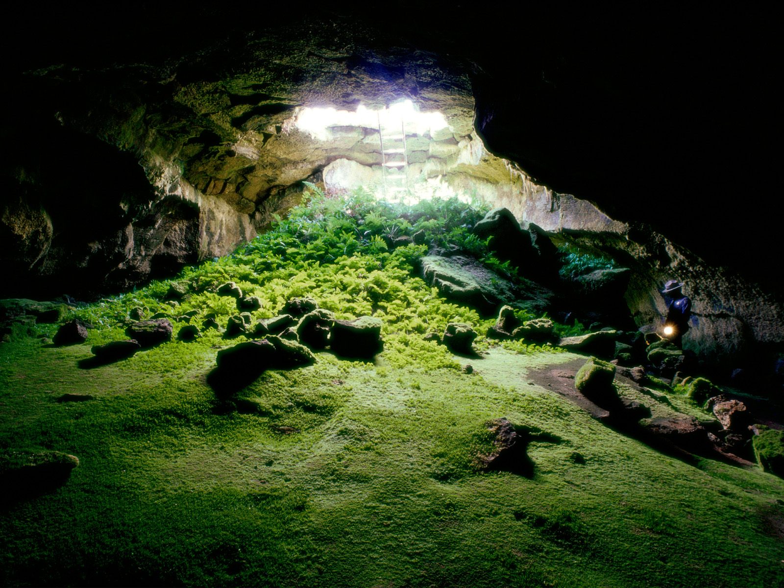 Lava Tube Cave, Lava Beds National Monument