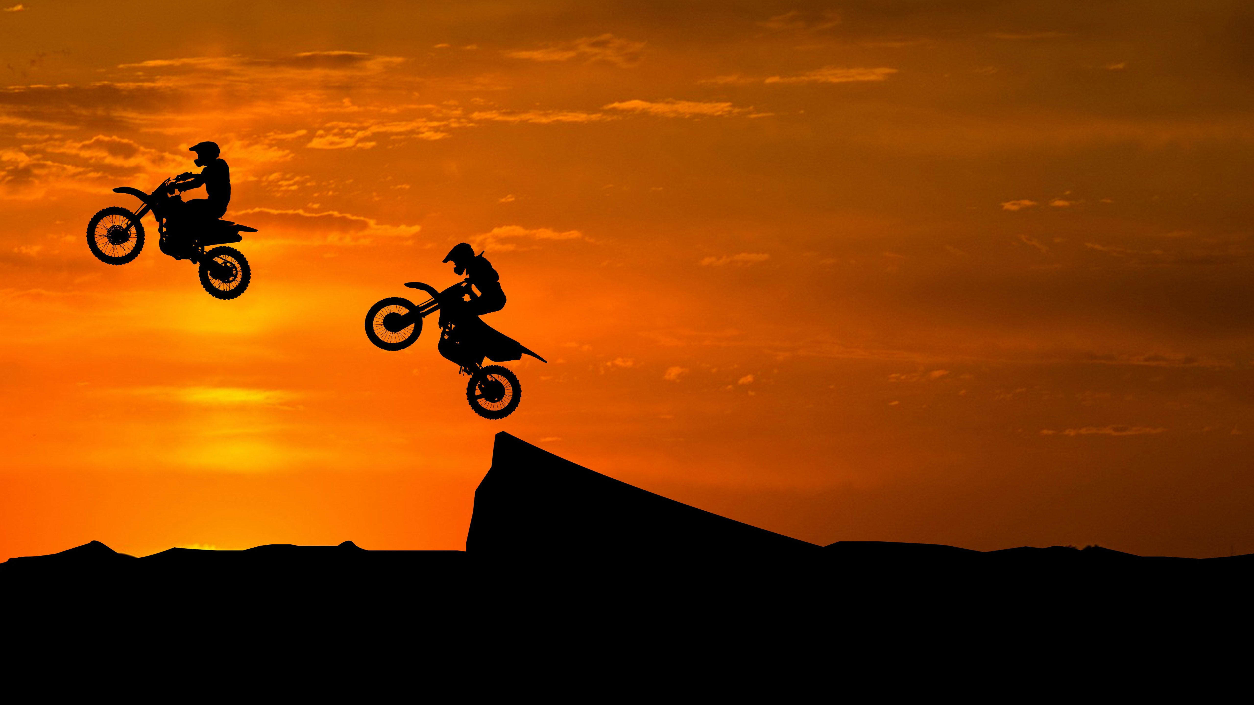 Stunt Bike Race Sunset Silhouette K