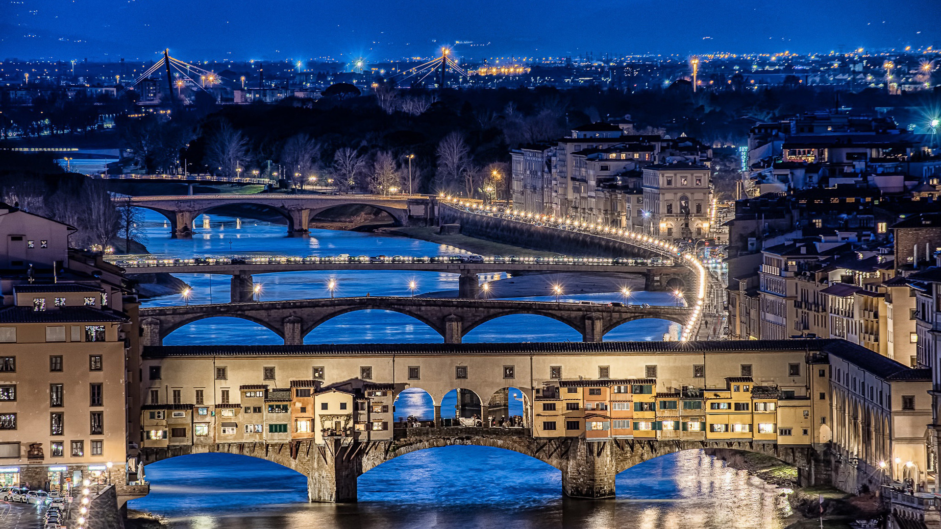 Ponte Vecchio Arch Bridge Florence Italy 2K City