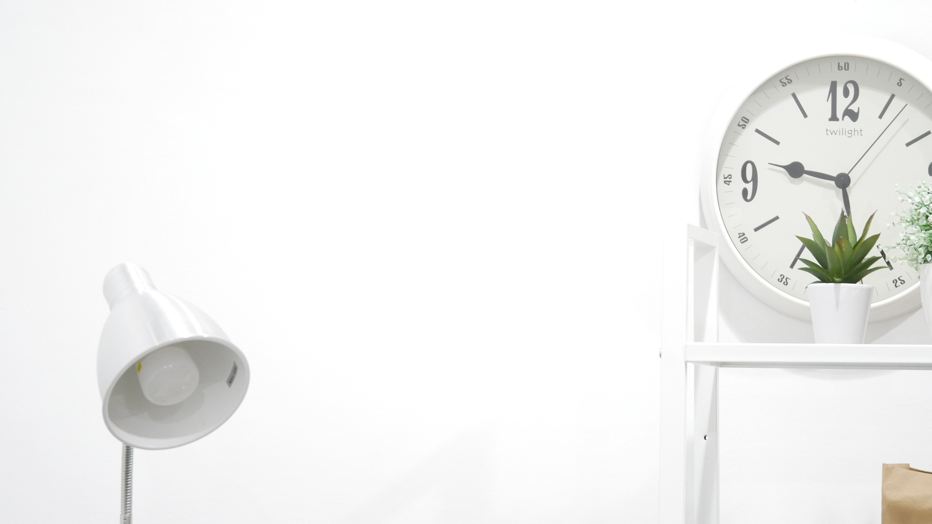 White Wallpaper K 2K White